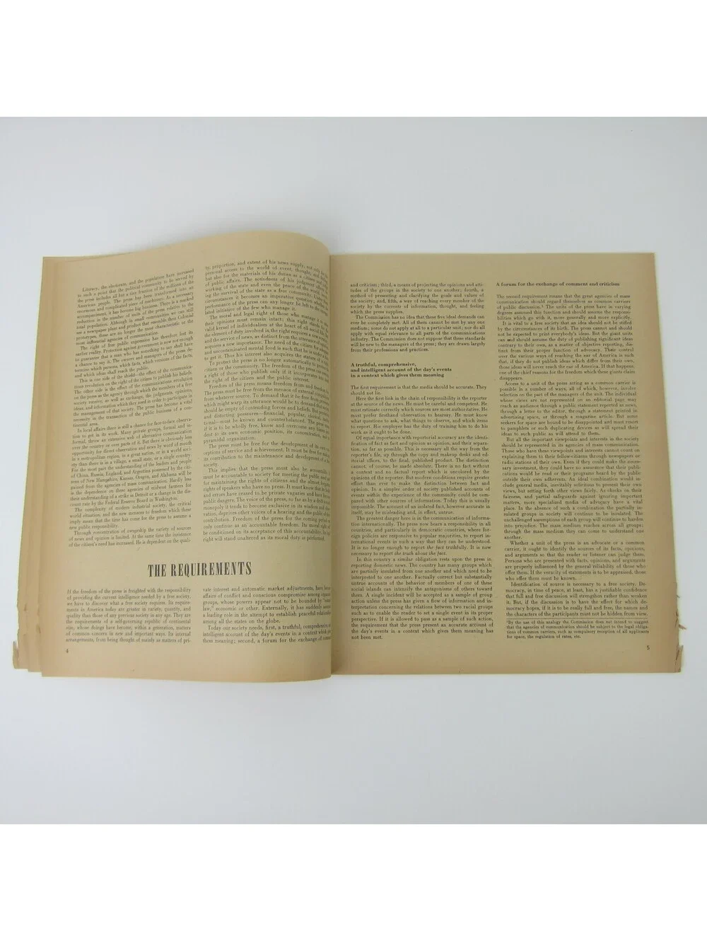 A Free & Responsible Press: A General Report on Mass Communication Vintage 1947